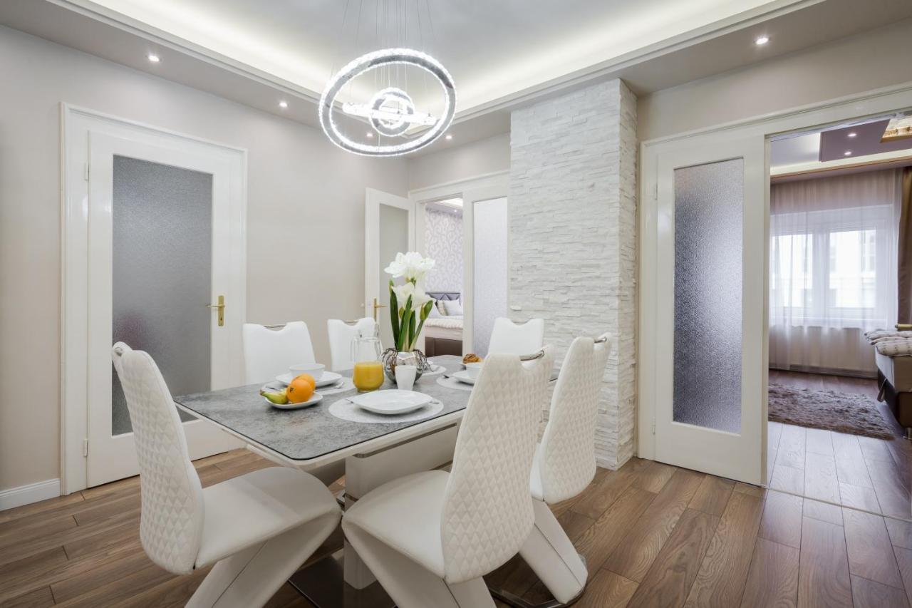 Bpr Ethereal Panoramic Suite With A/C & Balcony Budapešť Exteriér fotografie