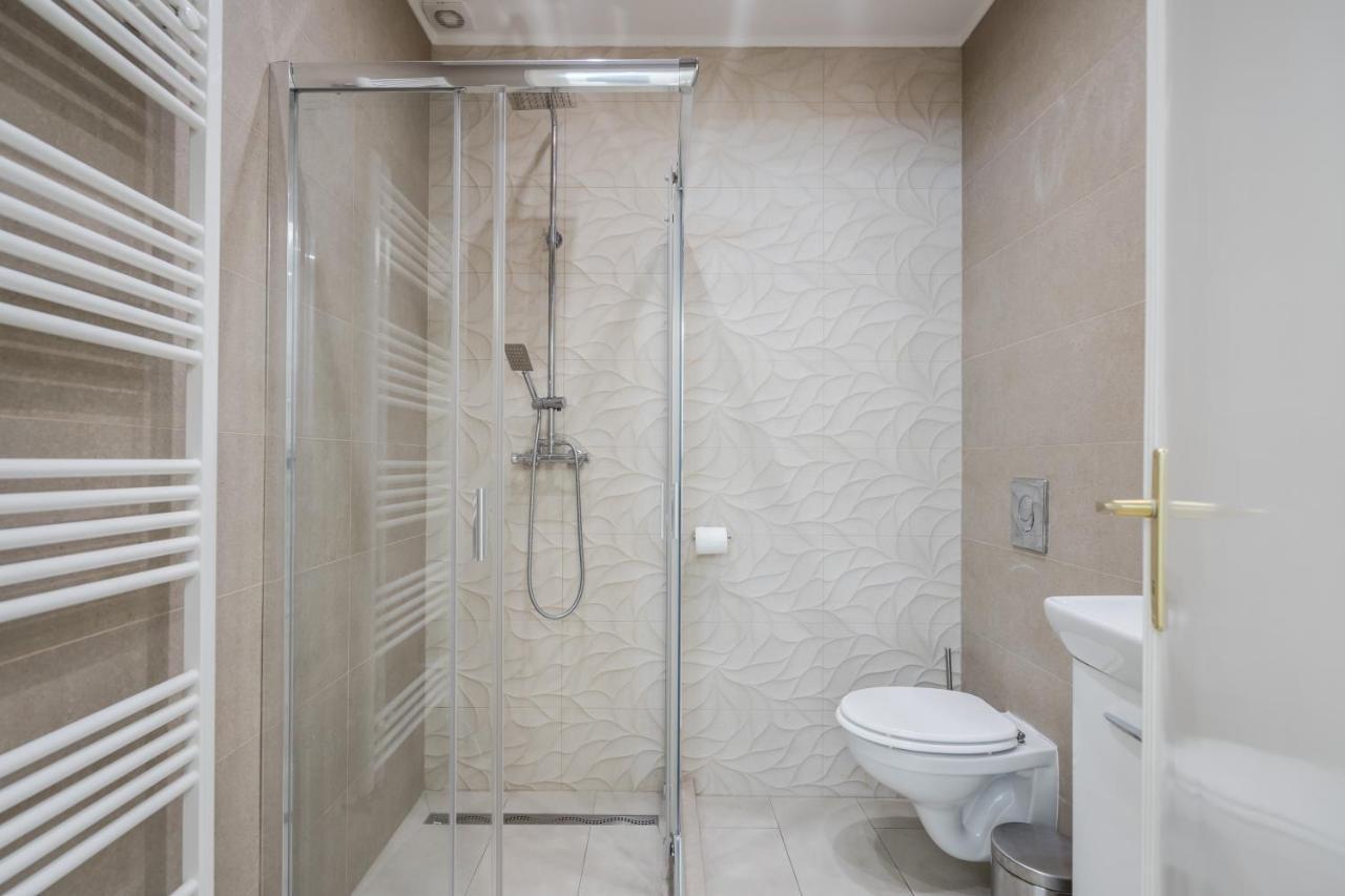 Bpr Ethereal Panoramic Suite With A/C & Balcony Budapešť Exteriér fotografie